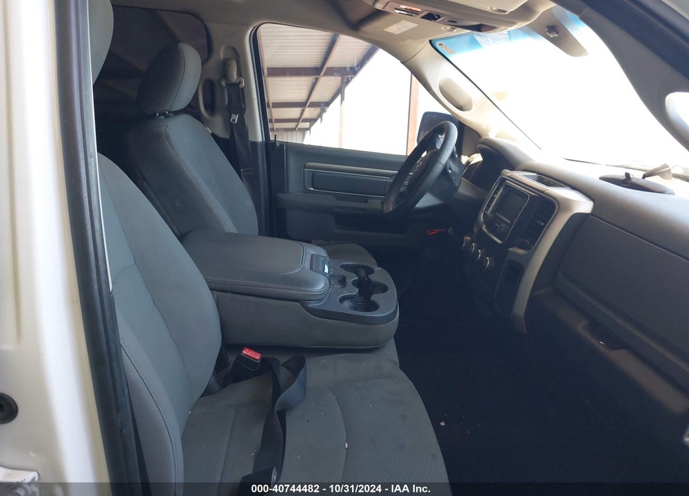 2017 RAM 1500 SLT 4X4 6'4 BOX VIN: 1C6RR7GT6HS537534