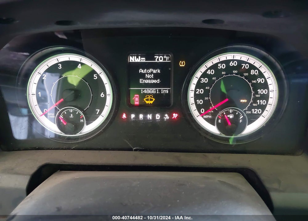 2017 RAM 1500 SLT 4X4 6'4 BOX VIN: 1C6RR7GT6HS537534