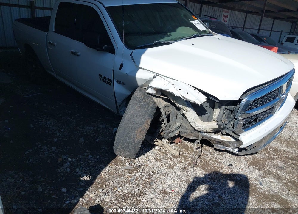 2017 RAM 1500 SLT 4X4 6'4 BOX VIN: 1C6RR7GT6HS537534
