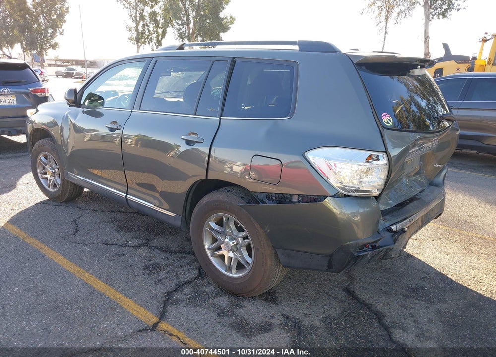 2012 TOYOTA HIGHLANDER SE V6 VIN: 5TDBK3EH3CS123487
