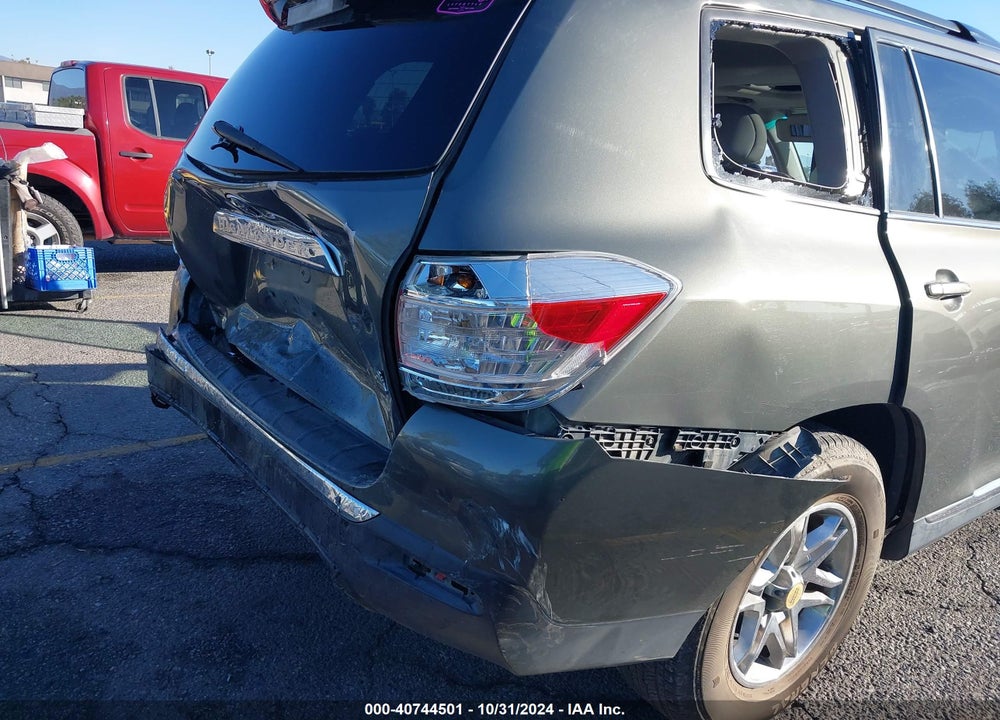 2012 TOYOTA HIGHLANDER SE V6 VIN: 5TDBK3EH3CS123487