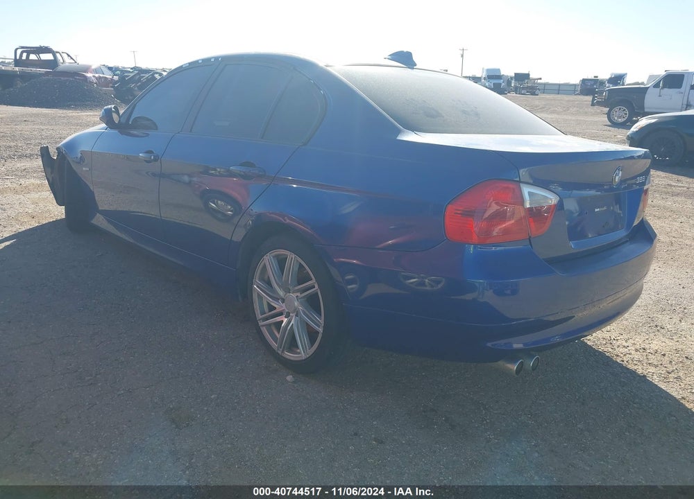 2007 BMW 328I VIN: WBAVA33507KX75549