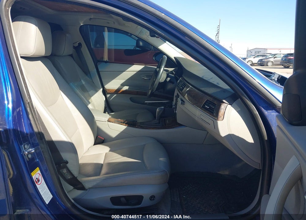 2007 BMW 328I VIN: WBAVA33507KX75549