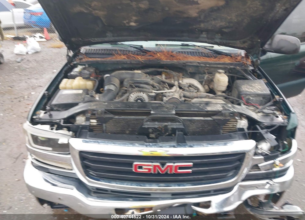 2005 GMC SIERRA 2500HD SLT VIN: 1GTHK23225F809347