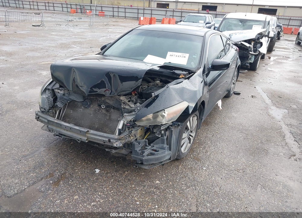 2012 HONDA ACCORD 2.4 EX VIN: 1HGCS1B75CA017917