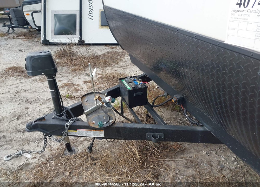2022 SURVEYOR TRAVEL TRAILER VIN: 4X4TSVV26NL043840