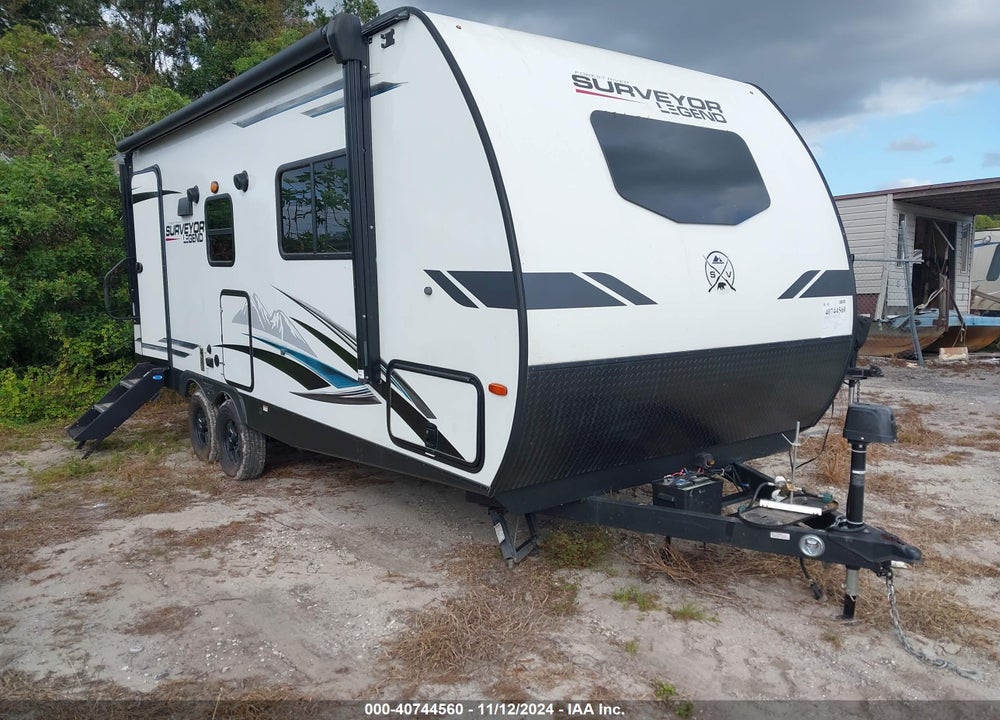 2022 SURVEYOR TRAVEL TRAILER VIN: 4X4TSVV26NL043840