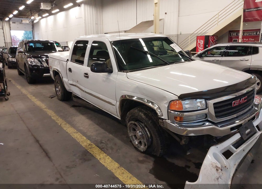 2005 GMC SIERRA 1500 SLE VIN: 2GTEK13T551224176