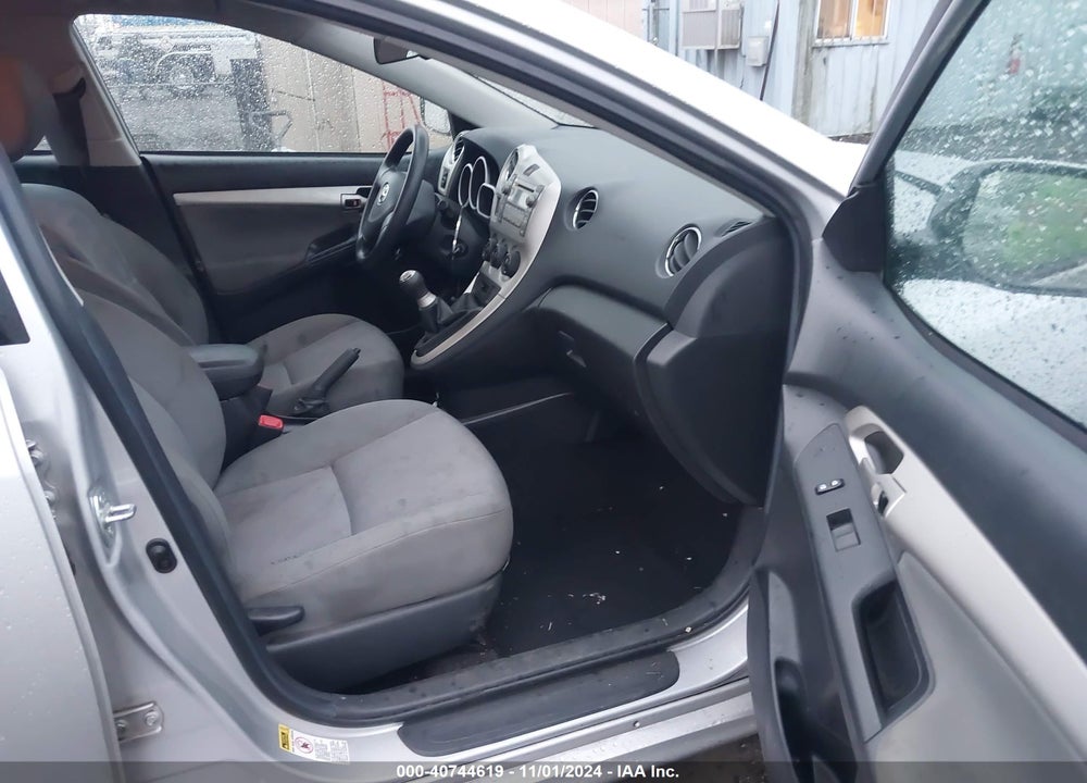 2009 TOYOTA MATRIX VIN: 2T1KU40E09C078152