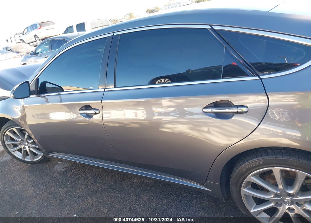 2015 TOYOTA AVALON XLE TOURING VIN: 4T1BK1EB6FU176969
