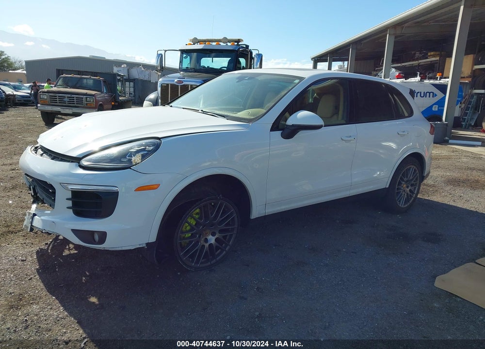 2017 PORSCHE CAYENNE E-HYBRID S PLATINUM EDITION VIN: WP1AE2A2XHLA71684