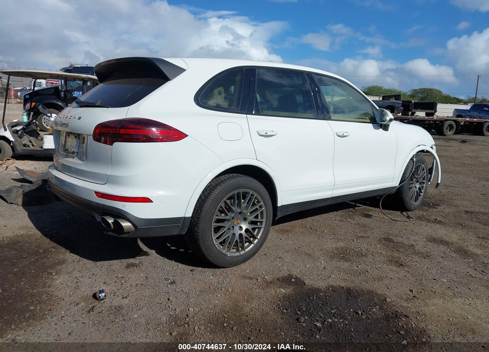 2017 PORSCHE CAYENNE E-HYBRID S PLATINUM EDITION VIN: WP1AE2A2XHLA71684