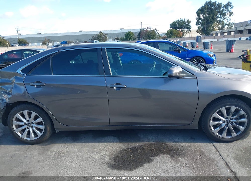 2016 TOYOTA CAMRY VIN: 4T4BF1FK7GR525194