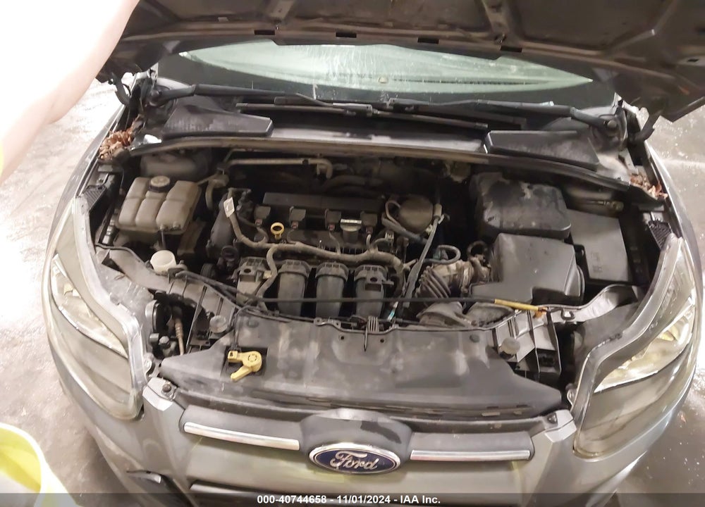 2013 FORD FOCUS SE VIN: 1FADP3K28DL237827