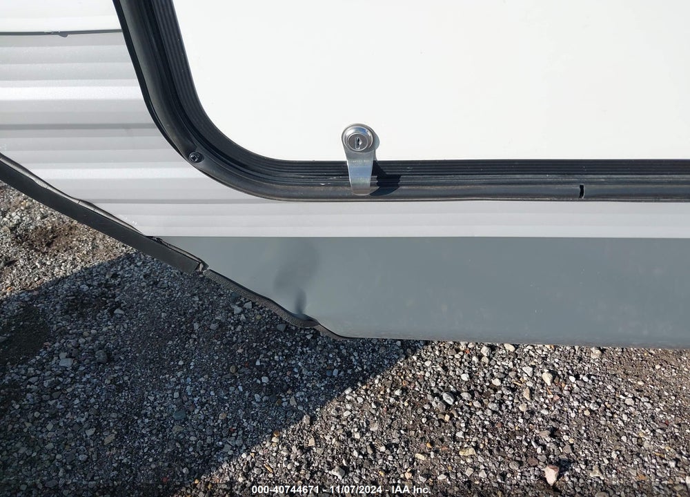 2015 JAYCO 36FT VIN: 1UJBJ0BS2F1TR0526