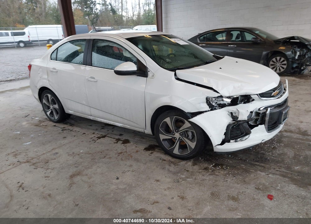 2020 CHEVROLET SONIC FWD  PREMIER VIN: 1G1JF5SB4L4118900