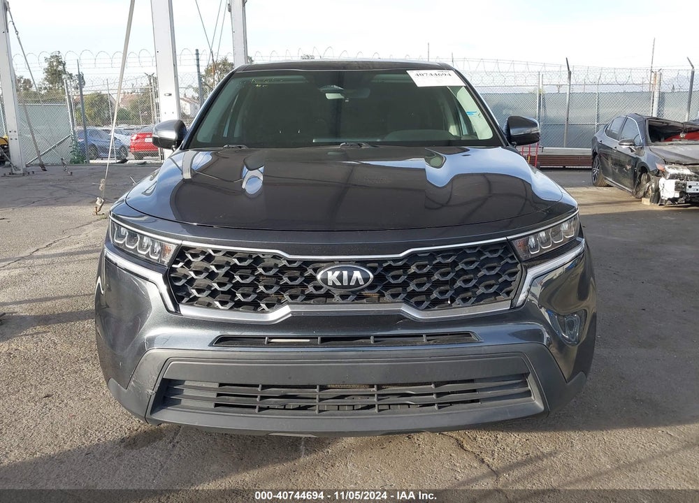 2021 KIA SORENTO LX VIN: 5XYRG4LC8MG017256
