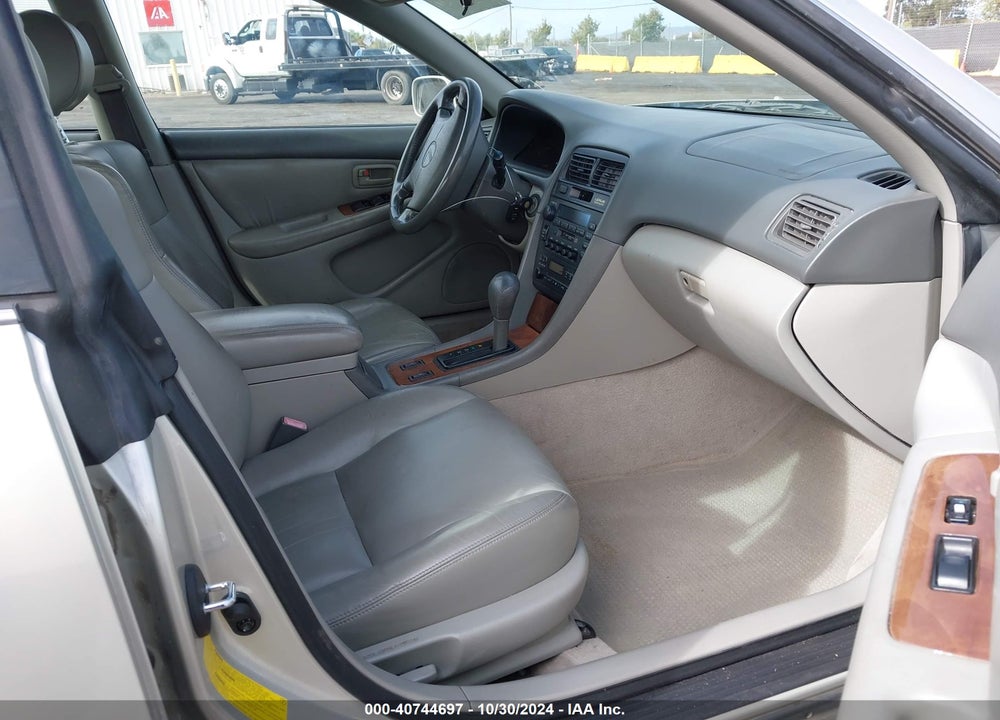 1998 LEXUS ES 300 VIN: JT8BF28G2W5035427