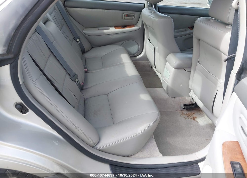 1998 LEXUS ES 300 VIN: JT8BF28G2W5035427