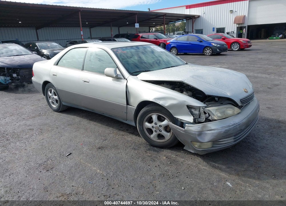 1998 LEXUS ES 300 VIN: JT8BF28G2W5035427