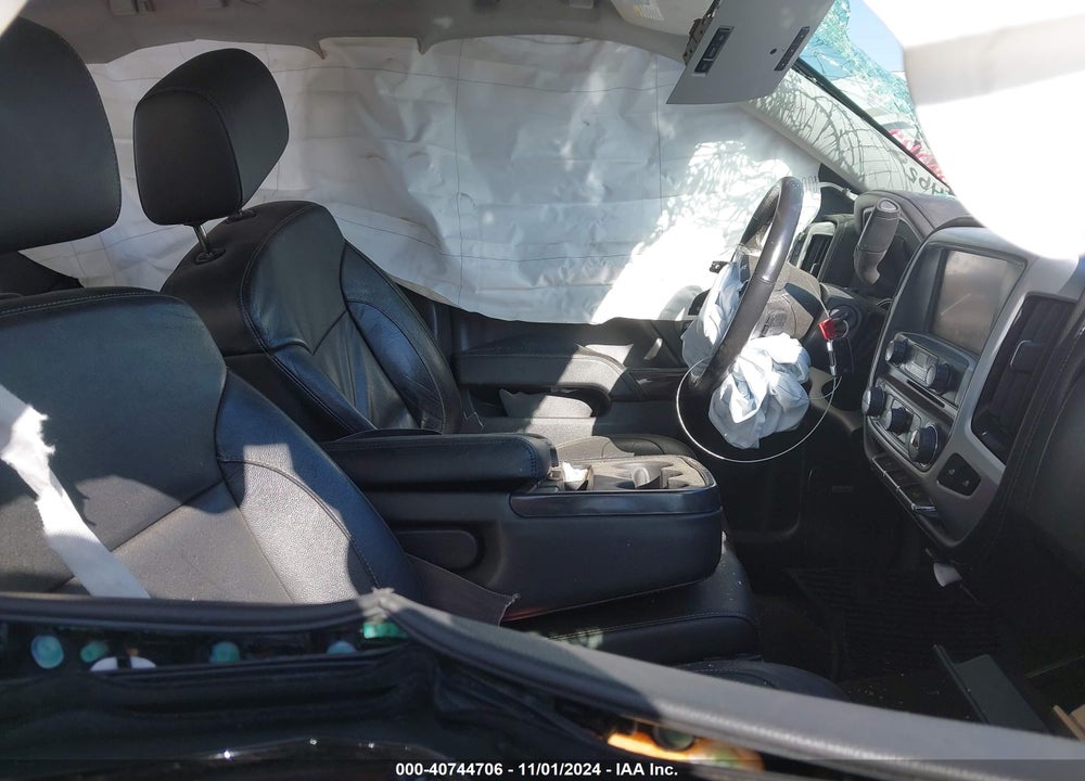 2016 GMC SIERRA 1500 SLT VIN: 3GTP1NEC2GG158986
