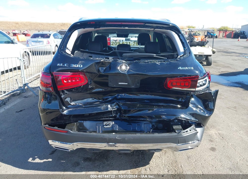 2021 MERCEDES-BENZ GLC 300 4MATIC SUV VIN: W1N0G8EB2MF881090