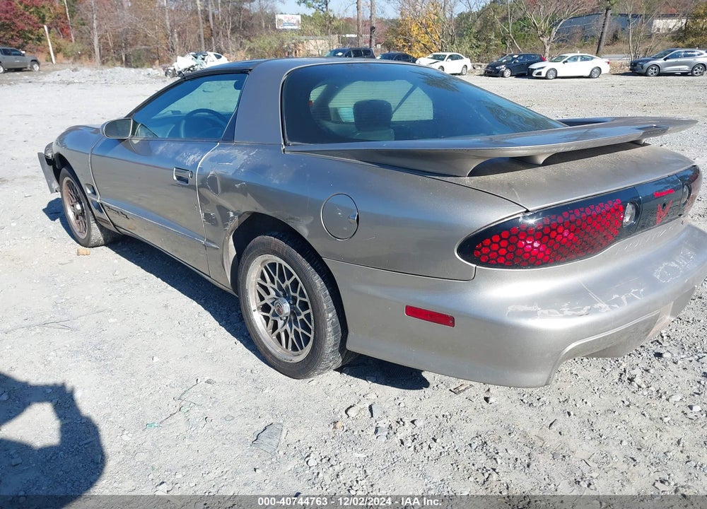 1999 PONTIAC FIREBIRD TRANS AM VIN: 2G2FV22G4X2219817
