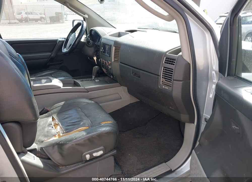 2004 NISSAN PATHFINDER ARMADA LE VIN: 5N1AA08B64N739059