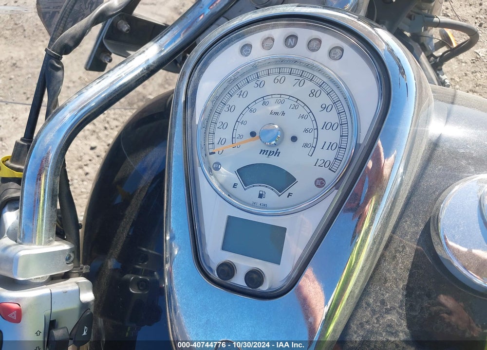 2019 SUZUKI VL800 M/TM VIN: JS1VS55A9K7100178