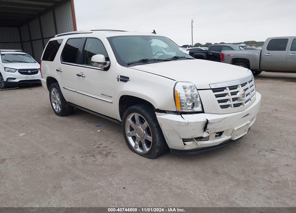 2011 CADILLAC ESCALADE PREMIUM VIN: 1GYS3CEF3BR187161