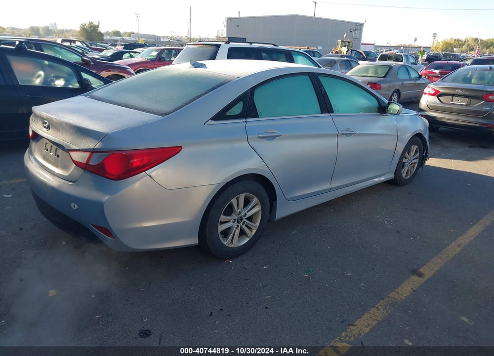 2014 HYUNDAI SONATA GLS VIN: 5NPEB4AC9EH836237