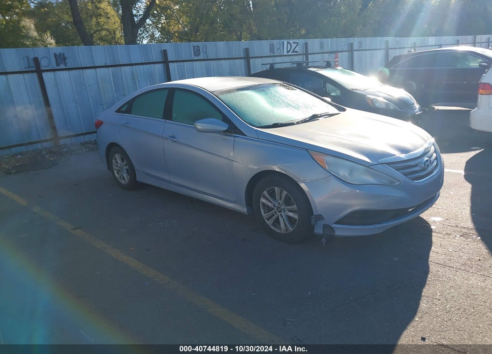 2014 HYUNDAI SONATA GLS VIN: 5NPEB4AC9EH836237