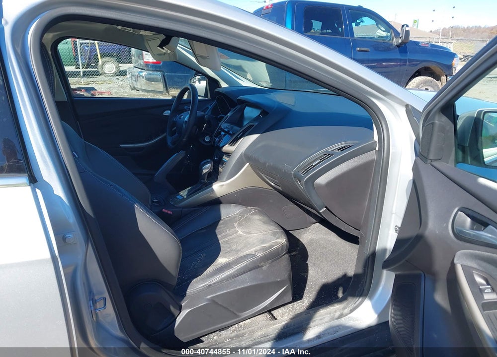 2012 FORD FOCUS SEL VIN: 1FAHP3H22CL209691