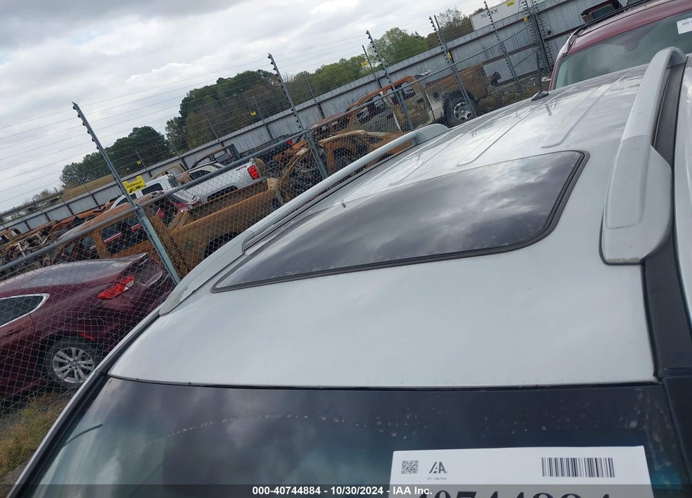 2014 KIA SORENTO LX VIN: 5XYKT3A66EG471897