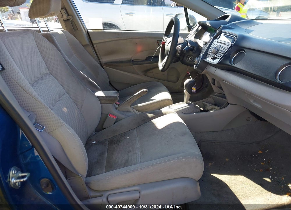 2011 HONDA INSIGHT EX VIN: JHMZE2H74BS009862