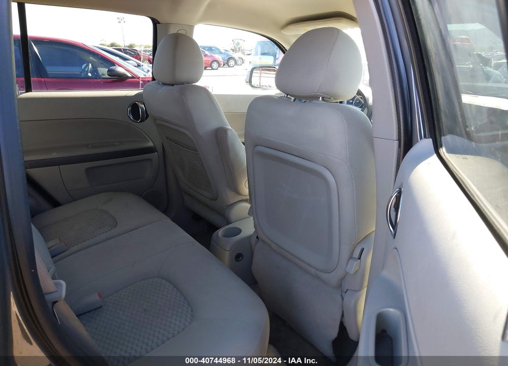 2008 CHEVROLET HHR LT VIN: 3GNDA23D08S647549