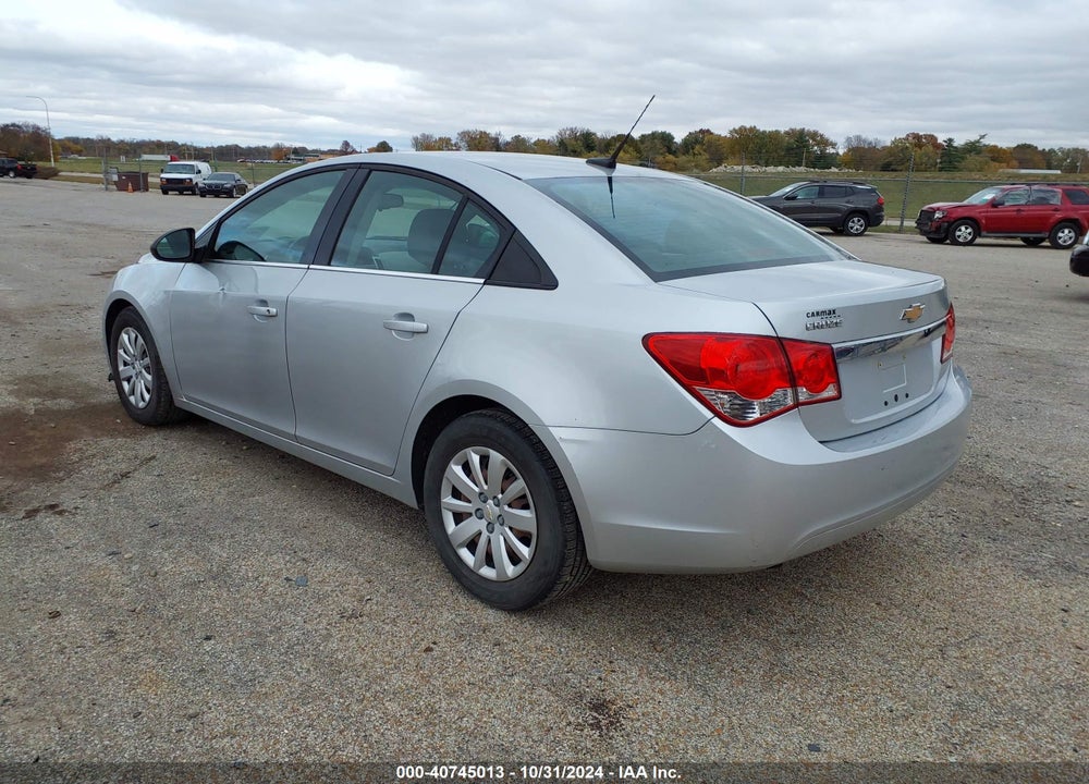 2011 CHEVROLET CRUZE LS VIN: 1G1PC5SH8B7192020