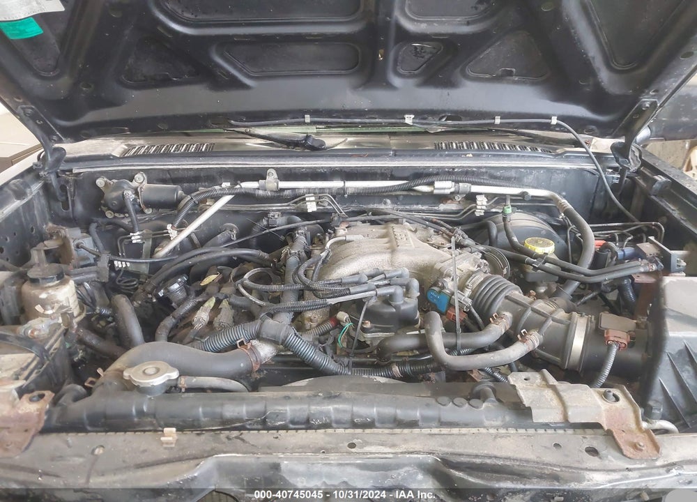 2002 NISSAN XTERRA XE VIN: 5N1ED28Y12C524755