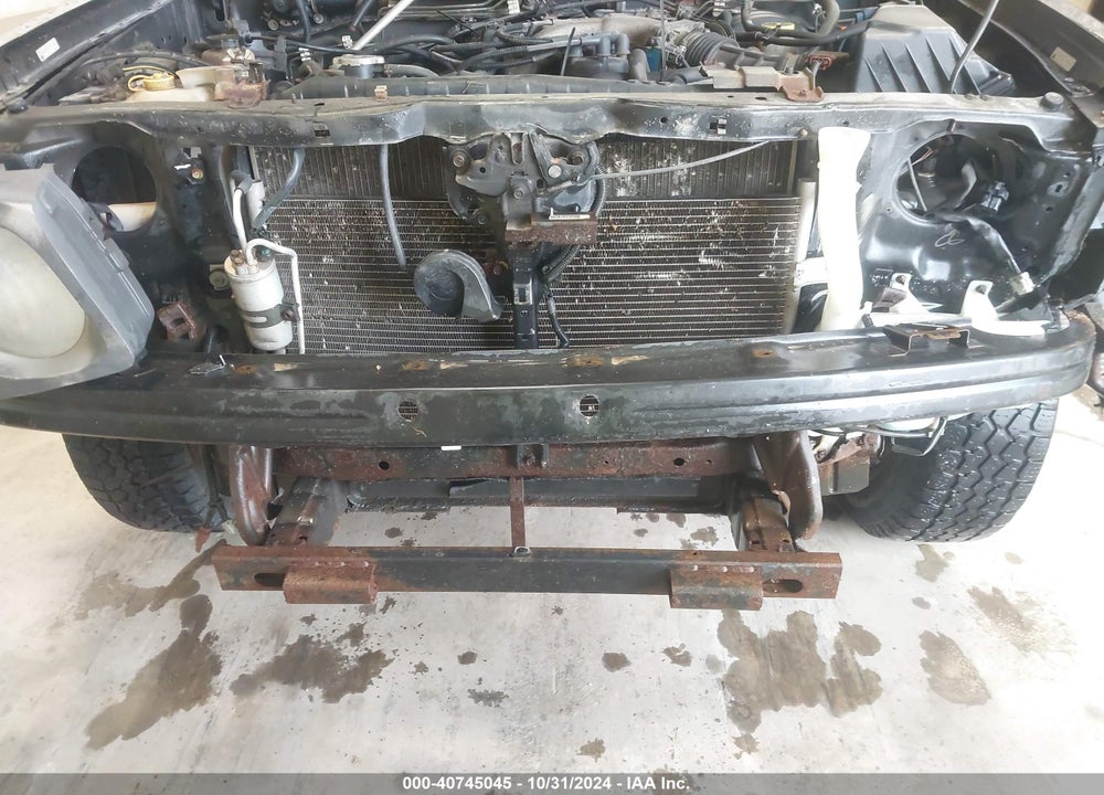 2002 NISSAN XTERRA XE VIN: 5N1ED28Y12C524755