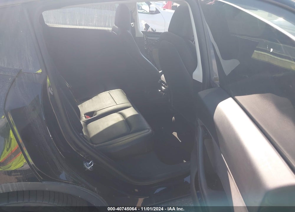 2021 TESLA MODEL Y LONG RANGE DUAL MOTOR ALL-WHEEL DRIVE VIN: 5YJYGDEE1MF093922