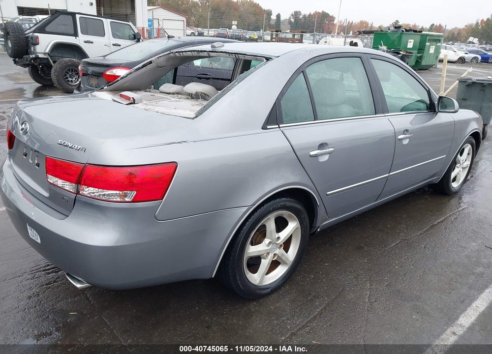 2008 HYUNDAI SONATA LIMITED V6/SE V6 VIN: 5NPEU46F18H303896