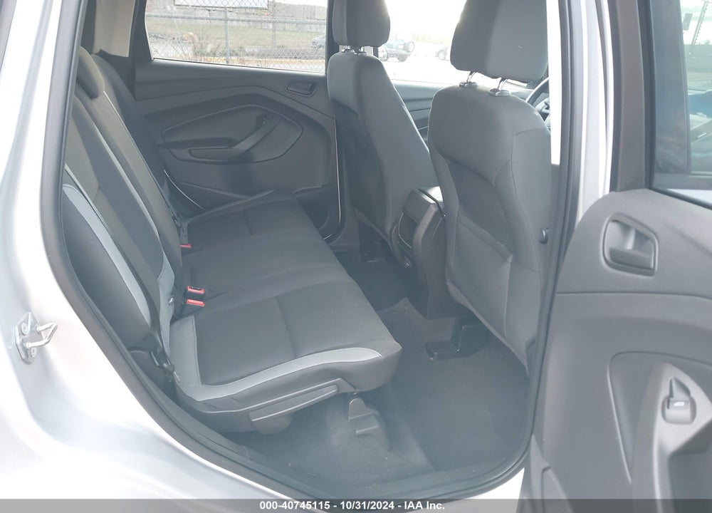 2015 FORD ESCAPE S VIN: 1FMCU0F75FUB51015