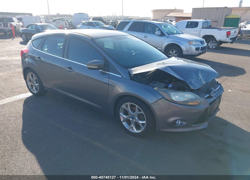 2013 FORD FOCUS TITANIUM VIN: 1FADP3N25DL178019