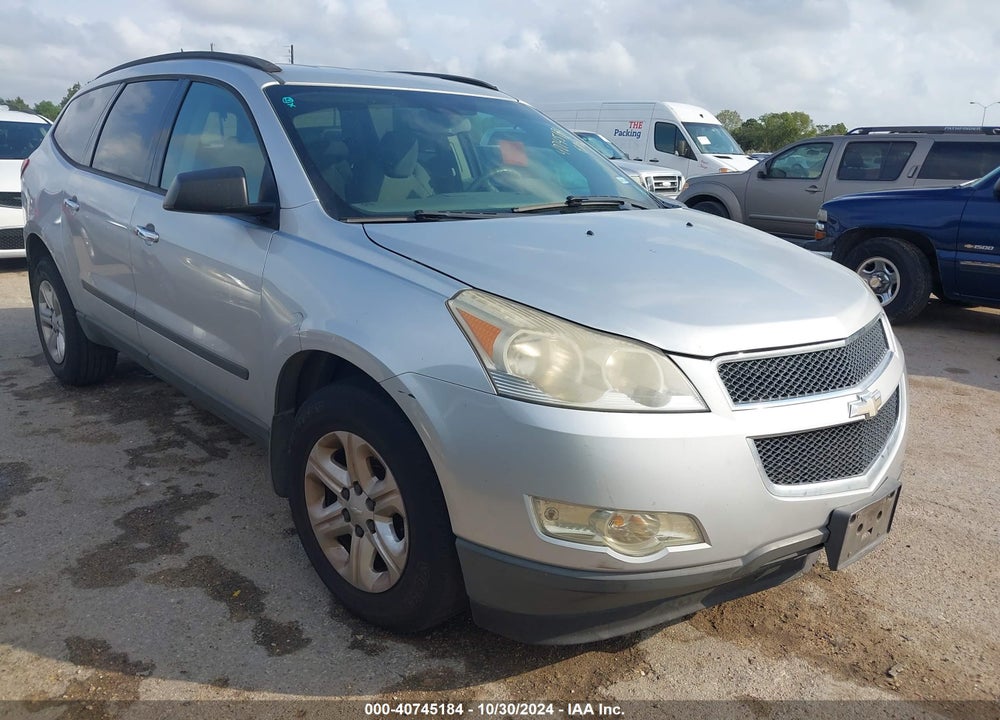 2012 CHEVROLET TRAVERSE LS VIN: 1GNKRFED6CJ301679
