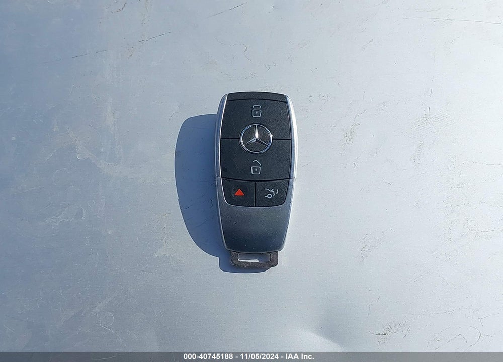 2020 MERCEDES-BENZ GLC 300 4MATIC VIN: WDC0G8EB8LF755106