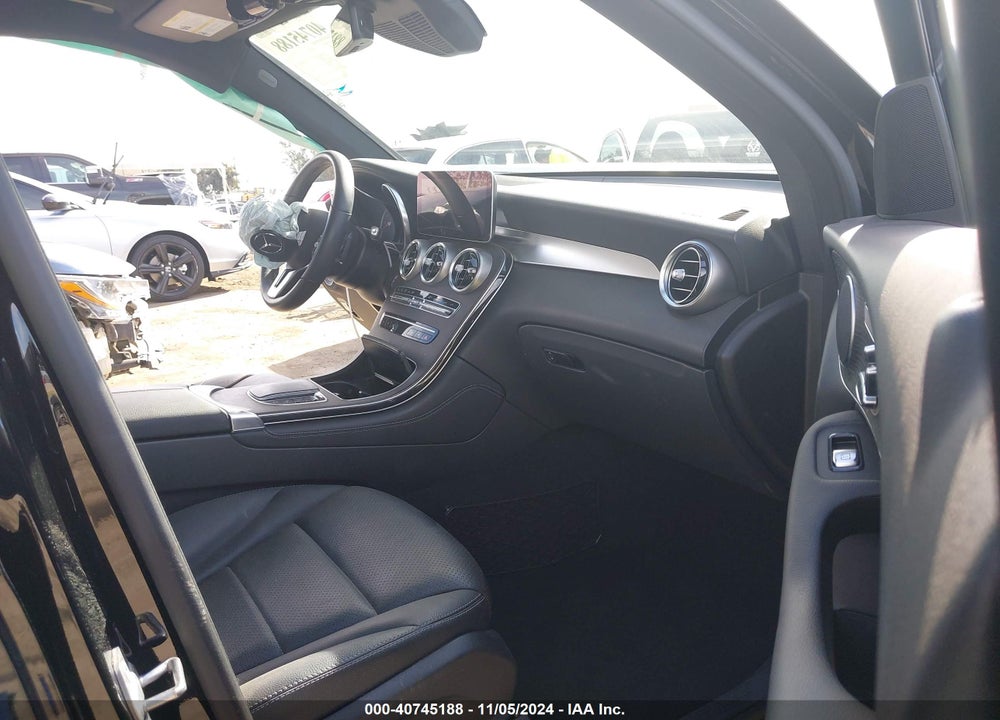 2020 MERCEDES-BENZ GLC 300 4MATIC VIN: WDC0G8EB8LF755106