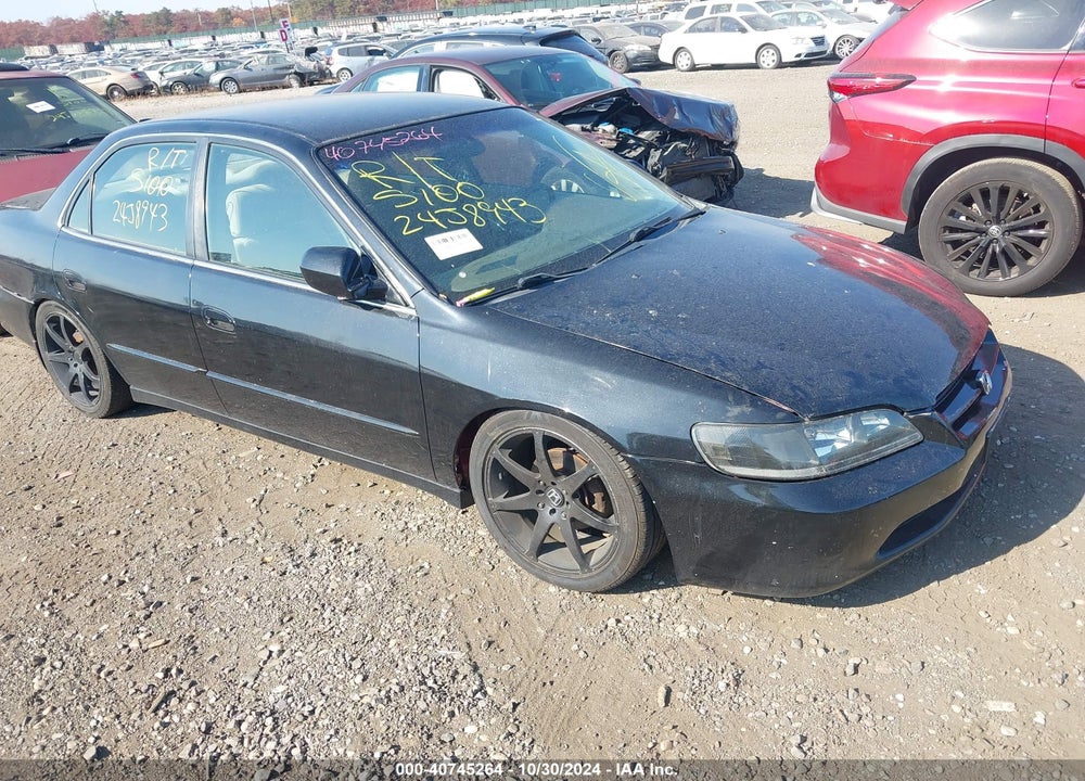 2000 HONDA ACCORD 2.3 SE VIN: JHMCG6699YC017194