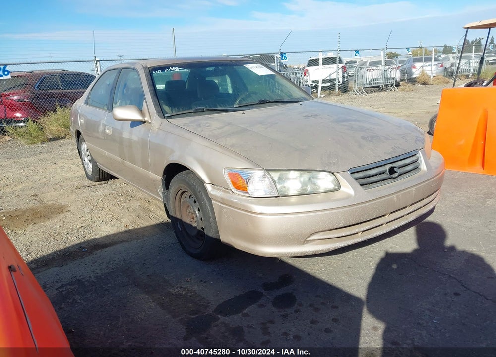 2001 TOYOTA CAMRY LE VIN: 4T1BG22KX1U067810
