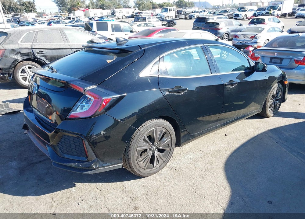 2018 HONDA CIVIC EX VIN: SHHFK7H55JU401011