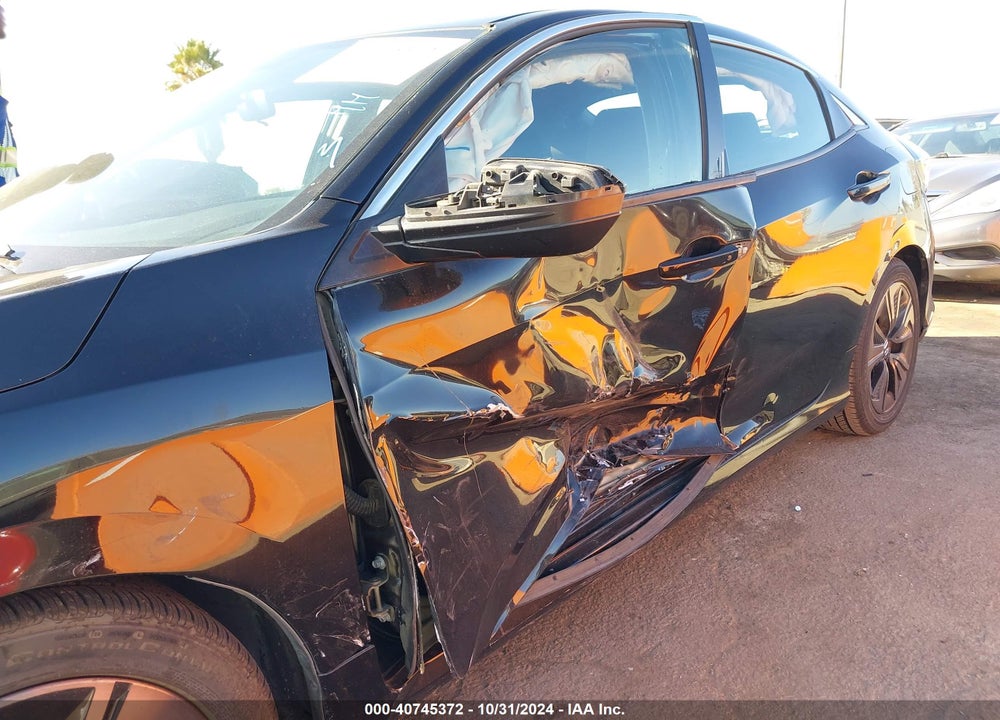 2018 HONDA CIVIC EX VIN: SHHFK7H55JU401011